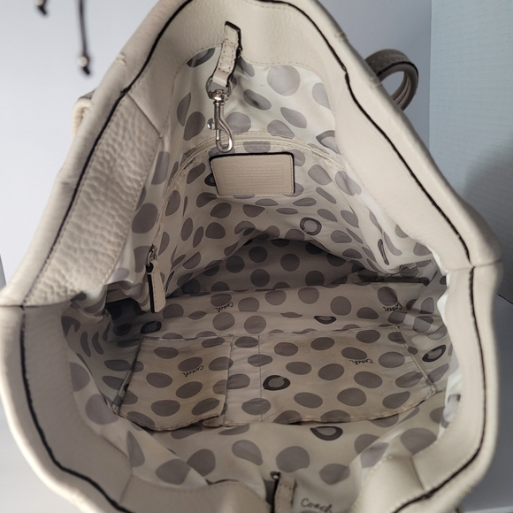 Coach w/bag Cream Colored Purse Julia Perry Tote - Picture 8 of 12